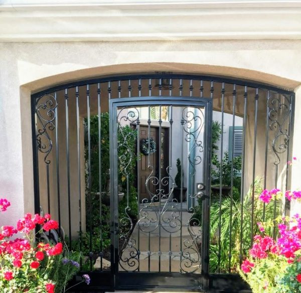 Wrought iron gates - Image 7