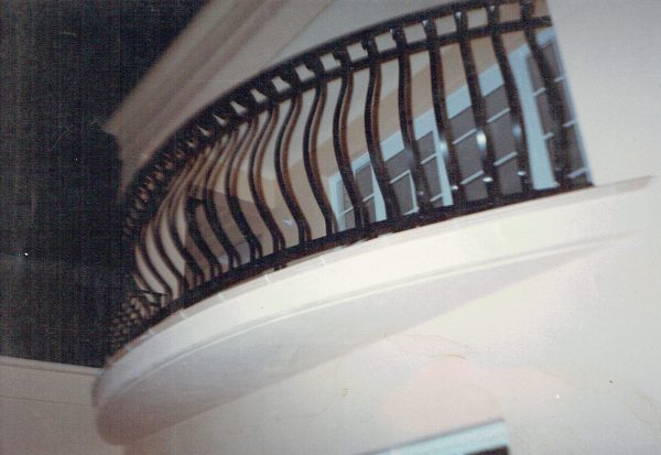 Wrought iron balustrade - Image 5