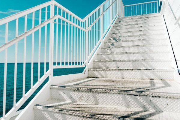 Standard staircase - Image 4