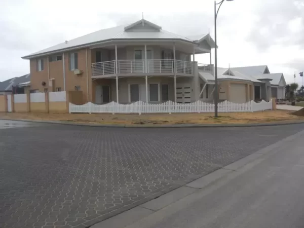 PVC picket - Image 5