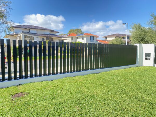 Batten Blade Fence - Image 3